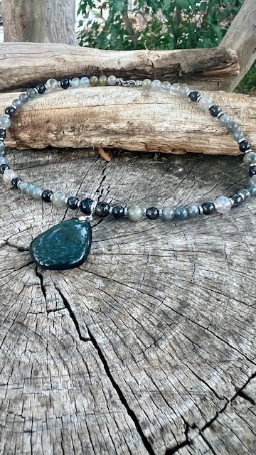 Collier Manta Céleste – Image 2