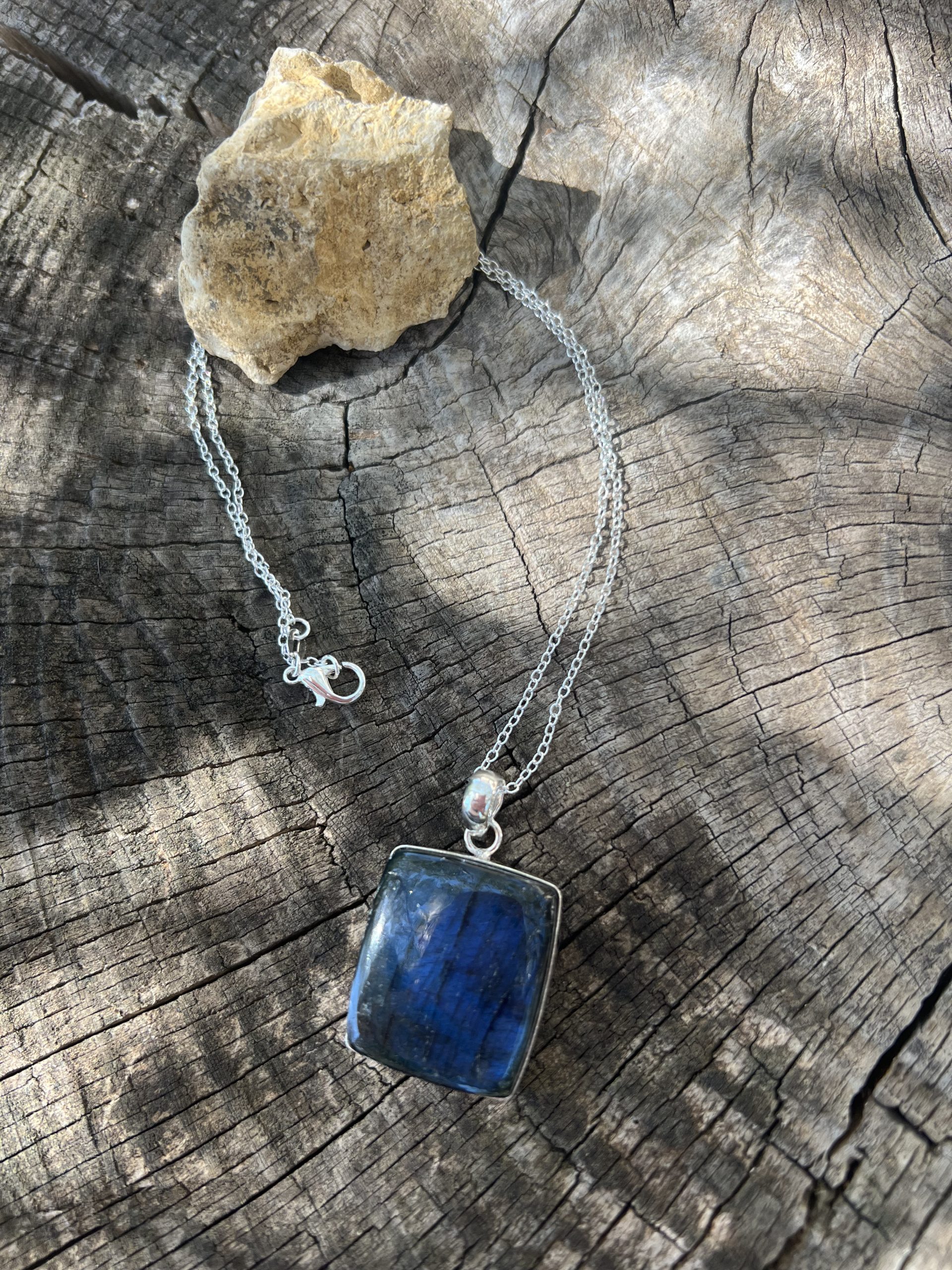 Pendentif Labradorite sur Chaine en argent 925