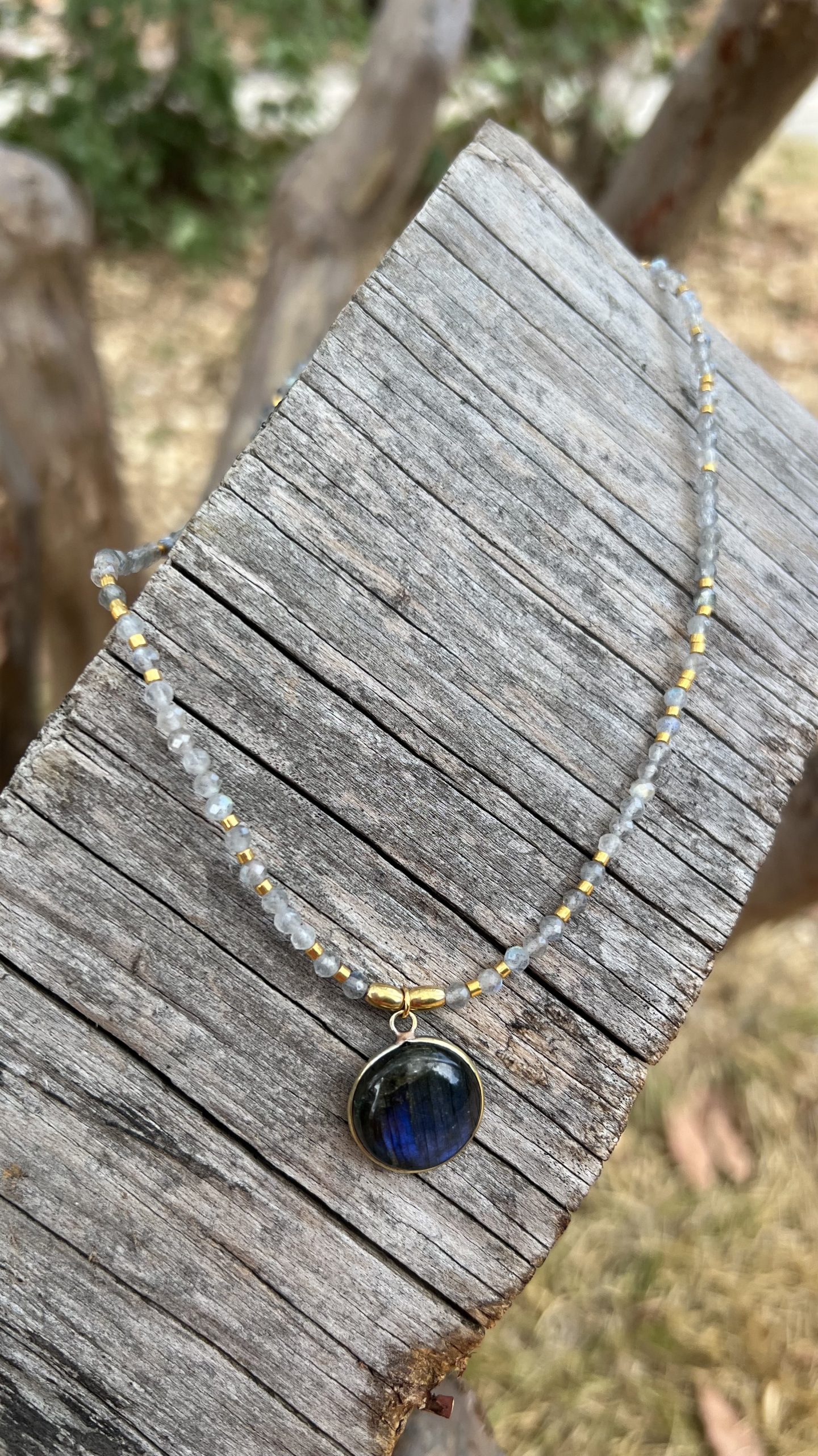 Collier Labradorite acier doré – Image 3