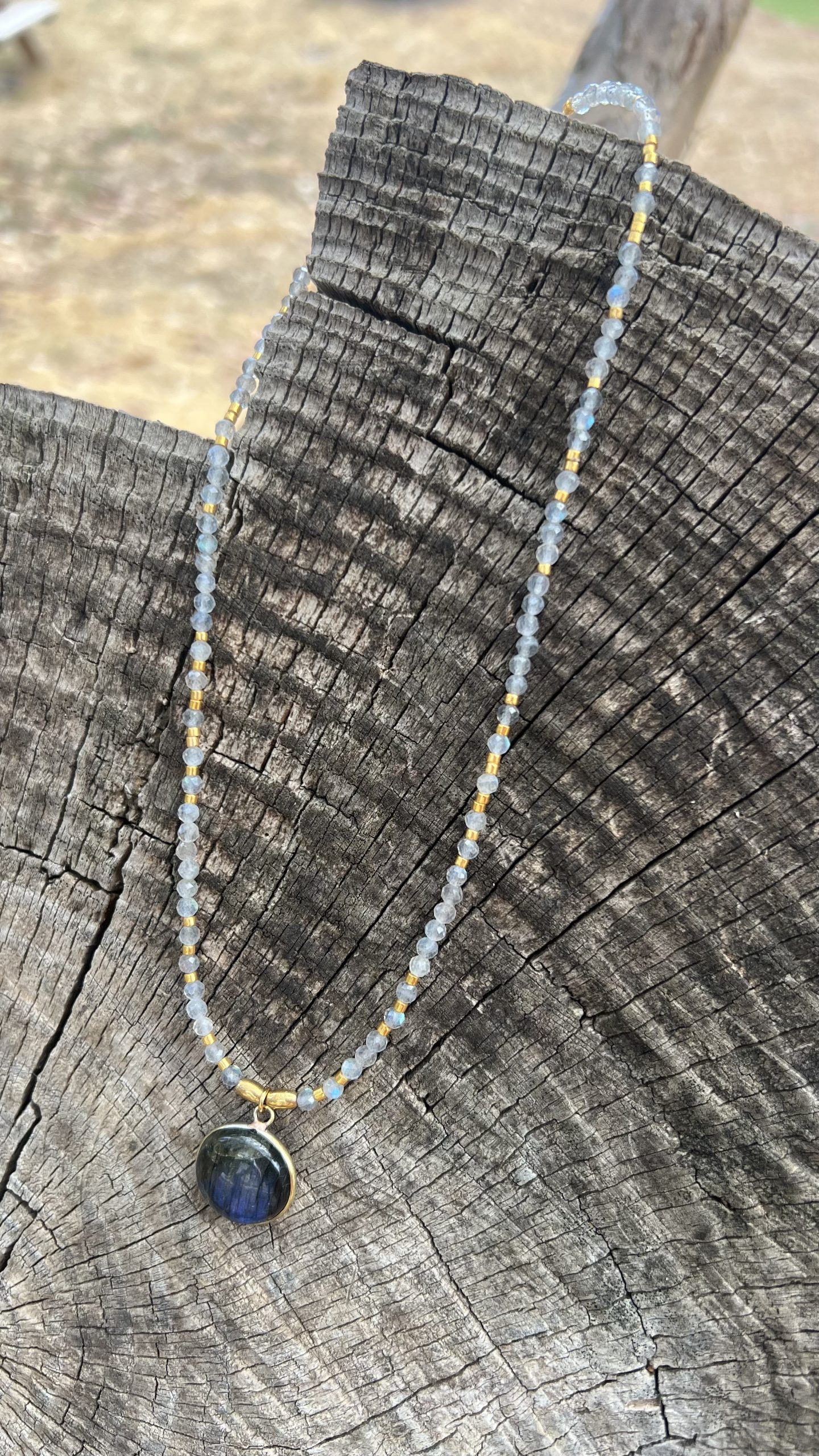 Collier Labradorite acier doré – Image 4